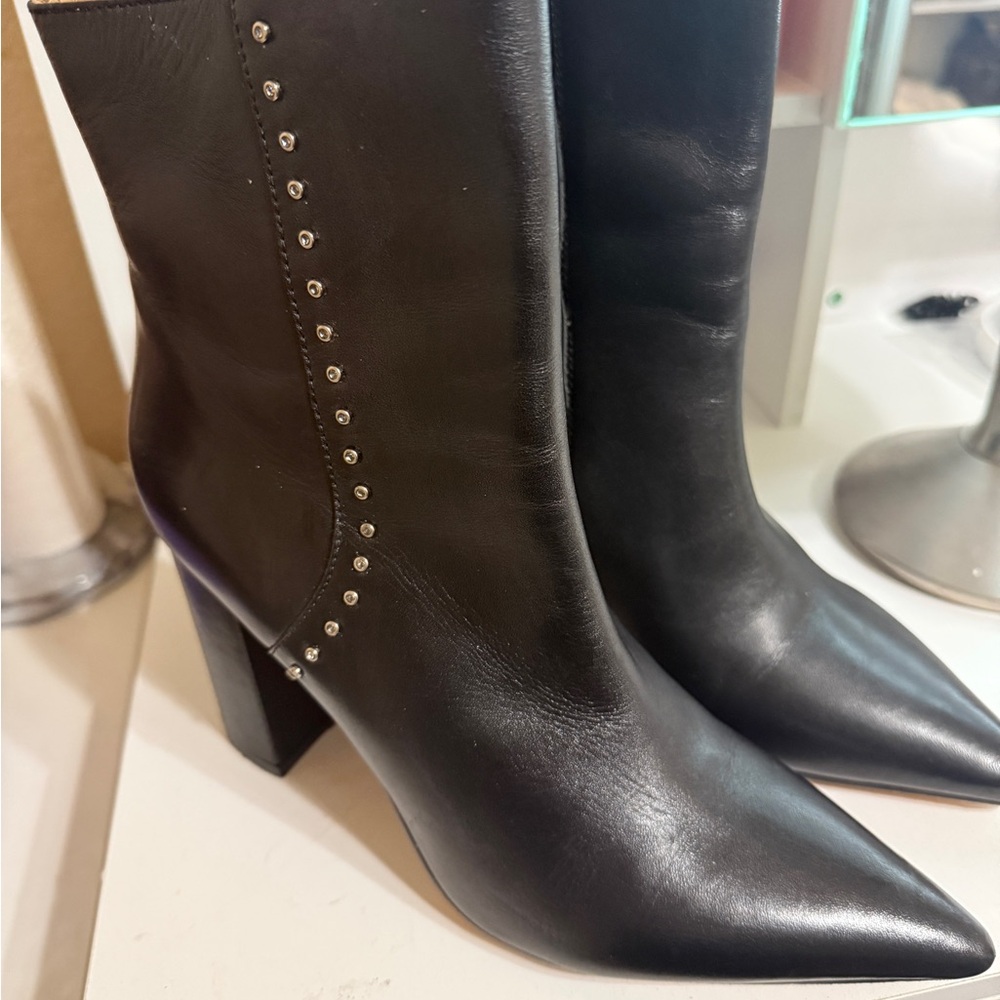Chic Black Studded Heeled Boots